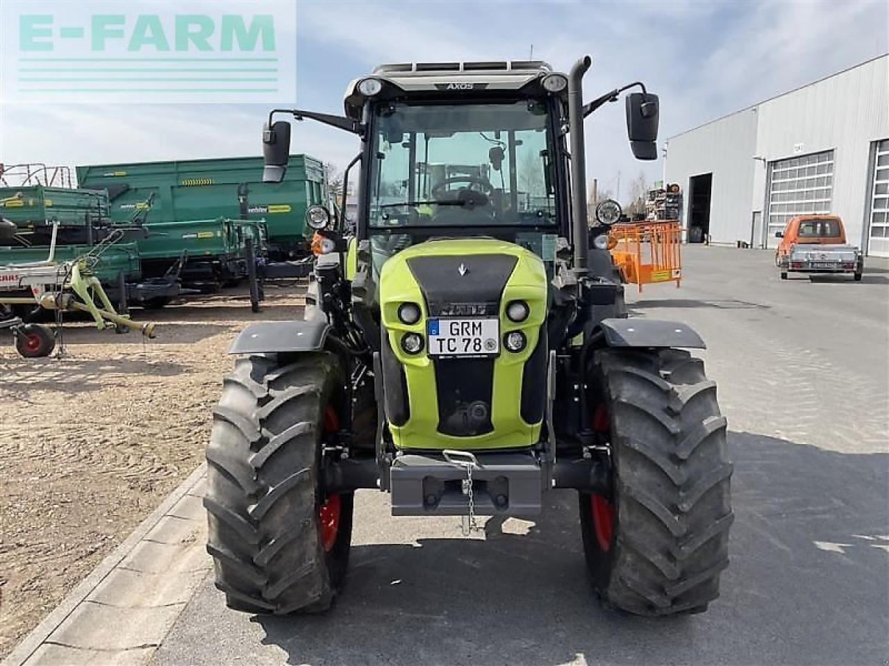 CLAAS traktor axos 240 advanced kons - Tractor: foto 3 CLAAS traktor axos 240 advanced kons - Tractor: foto 3