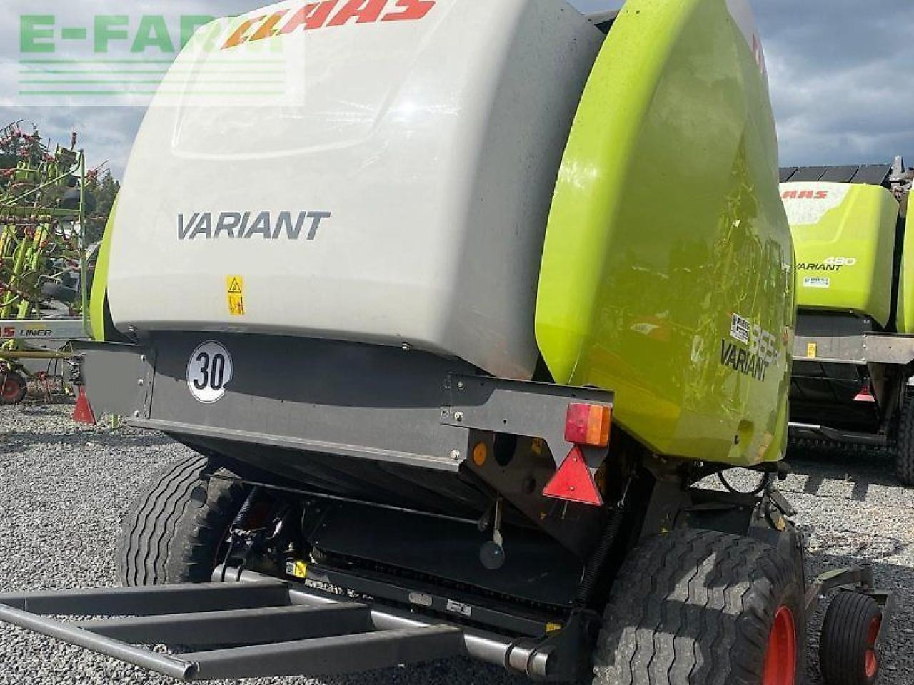 CLAAS variant 365 rc - Empacadora de pacas cuadradas: foto 5 CLAAS variant 365 rc - Empacadora de pacas cuadradas: foto 5
