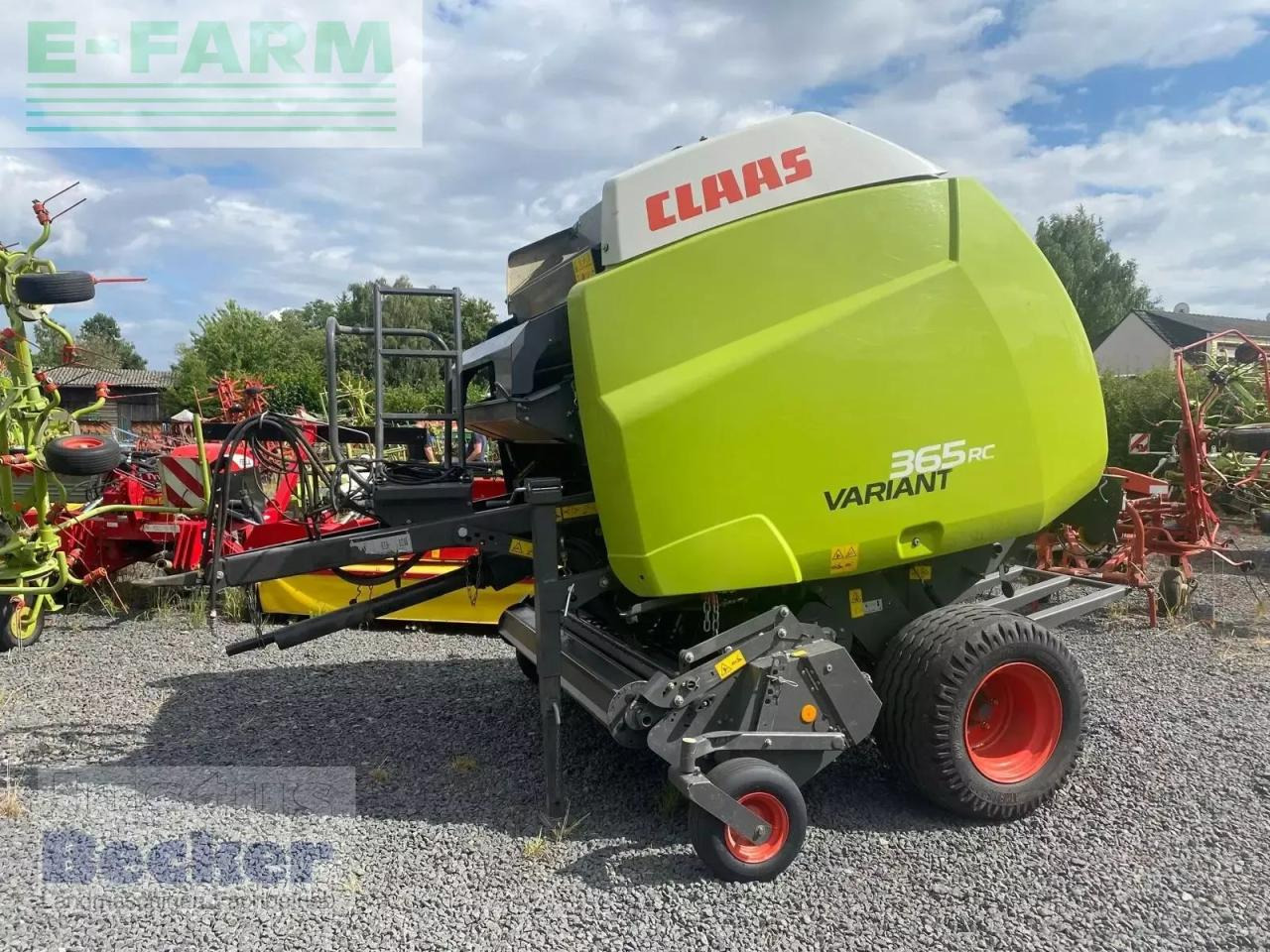 CLAAS variant 365 rc - Empacadora de pacas cuadradas: foto 1 CLAAS variant 365 rc - Empacadora de pacas cuadradas: foto 1