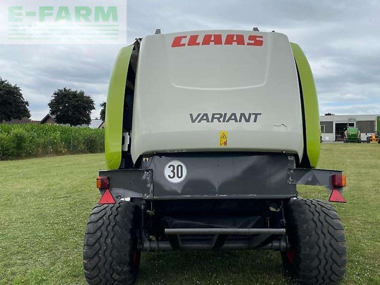 CLAAS variant 385 rc - Empacadora de pacas cuadradas: foto 2 CLAAS variant 385 rc - Empacadora de pacas cuadradas: foto 2