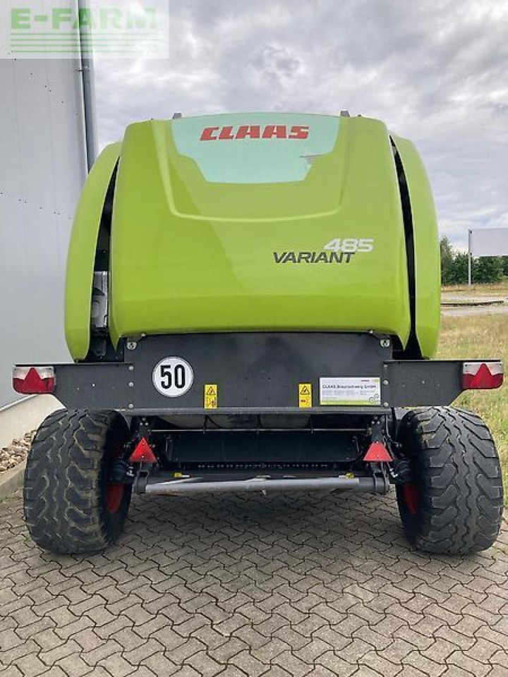 CLAAS variant 485 rc pro - Empacadora de pacas cuadradas: foto 2 CLAAS variant 485 rc pro - Empacadora de pacas cuadradas: foto 2