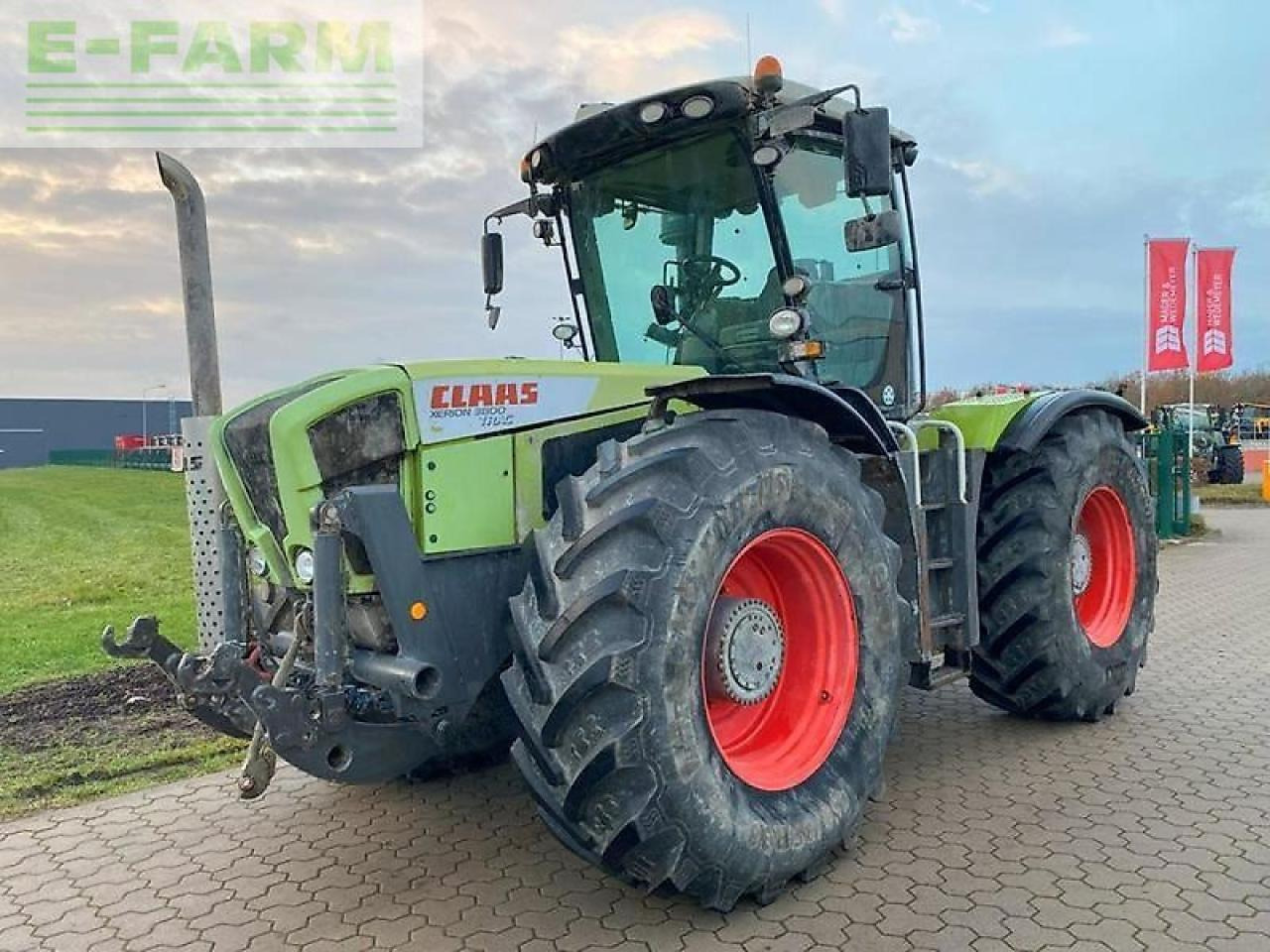 CLAAS xerion 3800 trac TRAC - Tractor: foto 1 CLAAS xerion 3800 trac TRAC - Tractor: foto 1