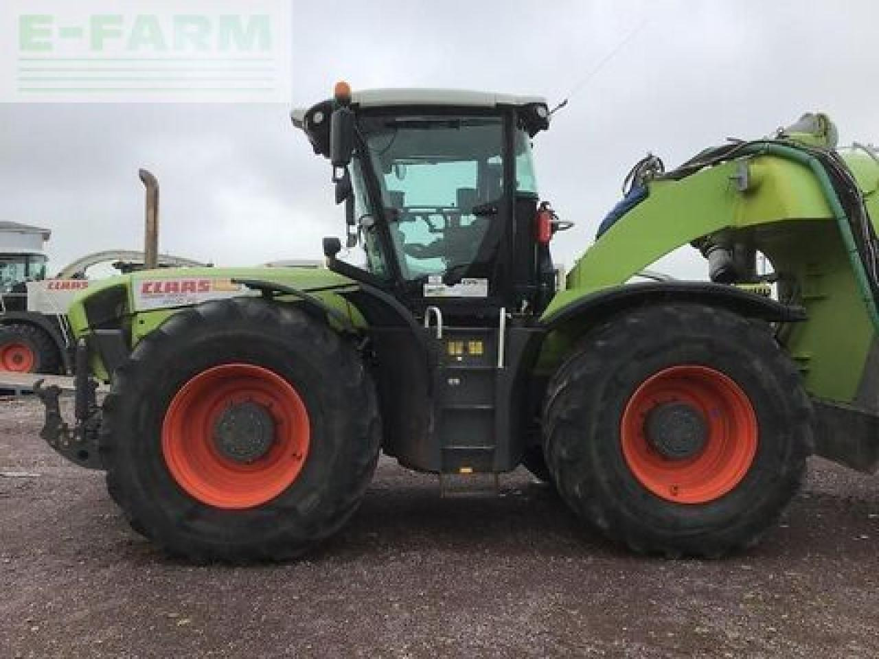 CLAAS xerion 3800 trac vc TRAC VC - Tractor: foto 4 CLAAS xerion 3800 trac vc TRAC VC - Tractor: foto 4