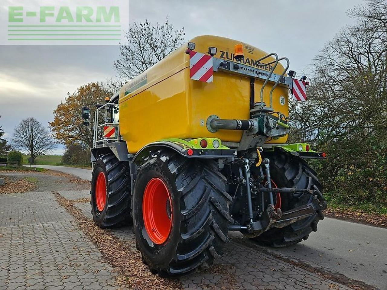 CLAAS xerion saddletrac 3800 "viele neuteile und reparaturen durchgeführt" - Pulverizador autopropulsado: foto 5 CLAAS xerion saddletrac 3800 "viele neuteile und reparaturen durchgeführt" - Pulverizador autopropulsado: foto 5