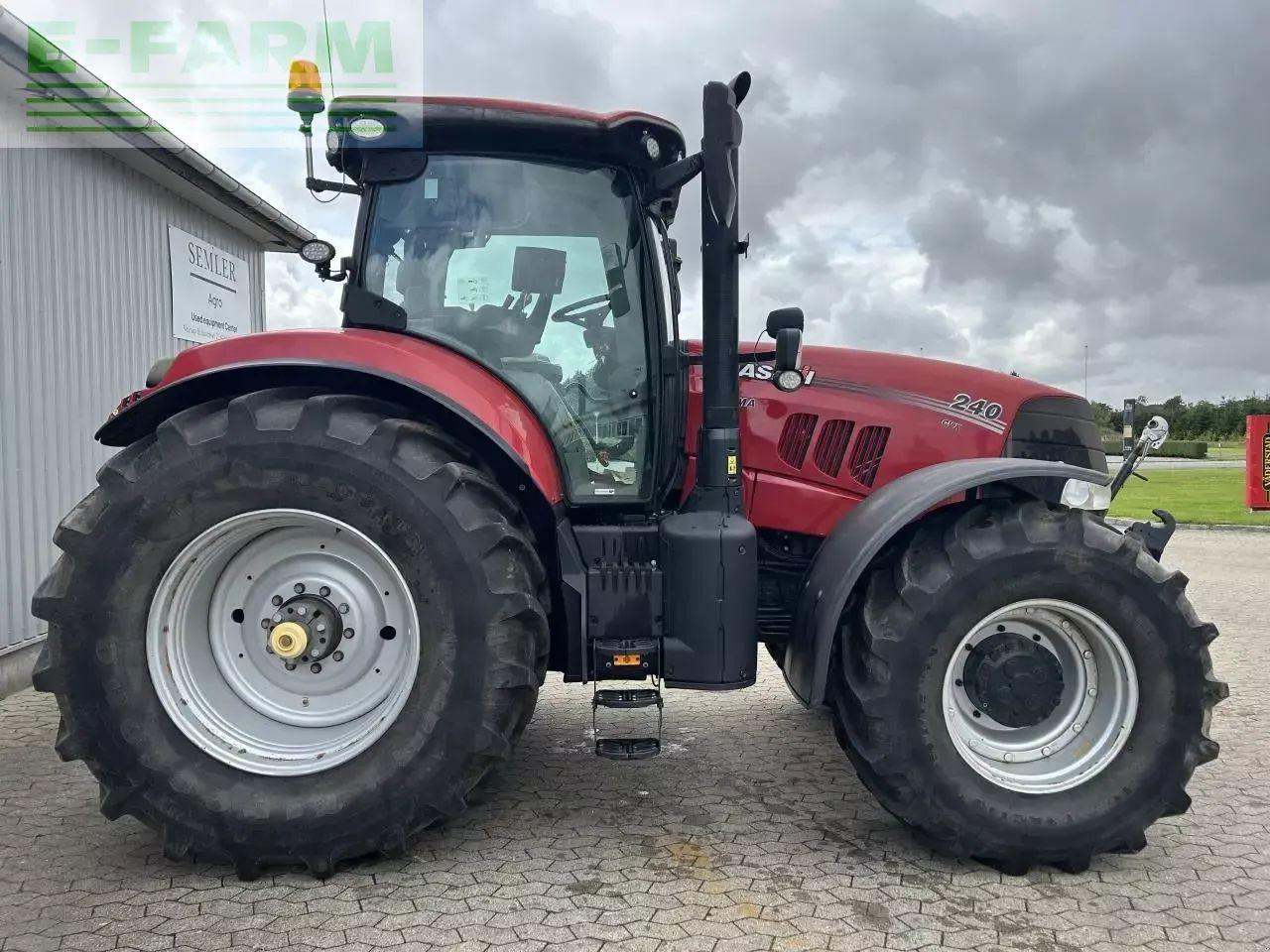Case-IH puma 240 cvx CVX - Tractor: foto 2 Case-IH puma 240 cvx CVX - Tractor: foto 2