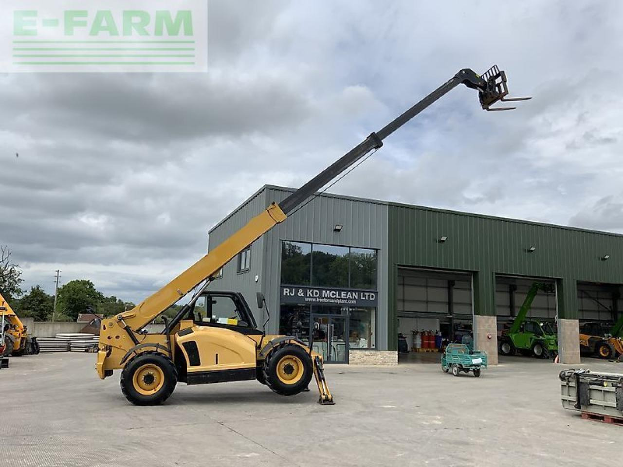 Caterpillar cat th414c telehandler (st23434) - Manipulador telescópico: foto 1 Caterpillar cat th414c telehandler (st23434) - Manipulador telescópico: foto 1