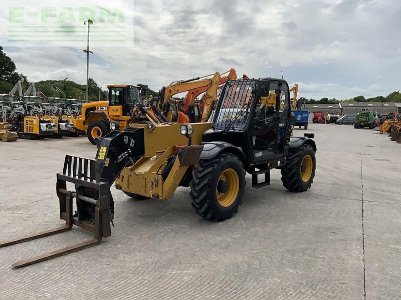 Caterpillar cat th414c telehandler (st23434) - Manipulador telescópico: foto 5 Caterpillar cat th414c telehandler (st23434) - Manipulador telescópico: foto 5