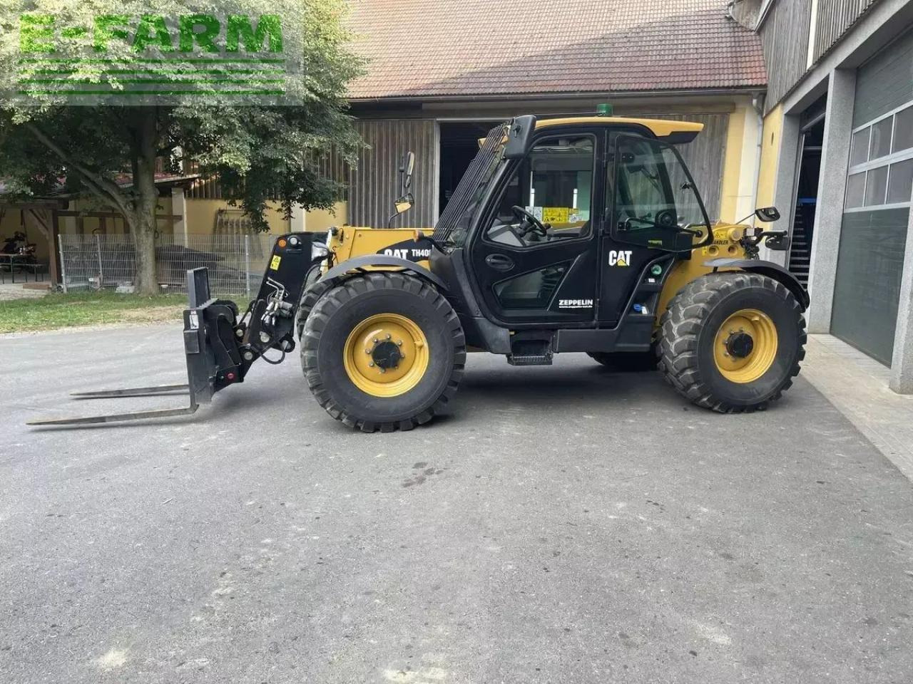 Caterpillar th408d - Manipulador telescópico: foto 1 Caterpillar th408d - Manipulador telescópico: foto 1
