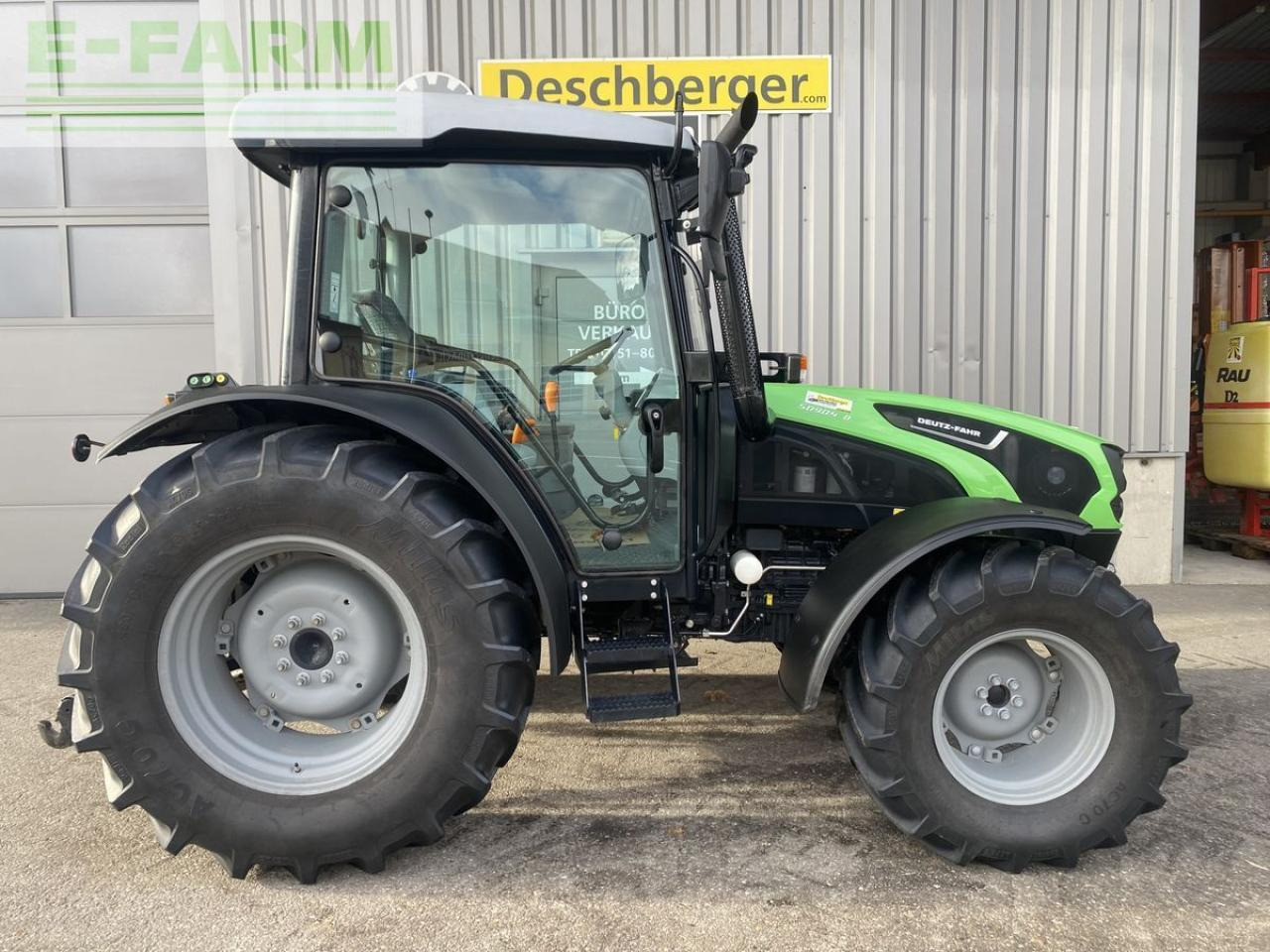 Deutz-Fahr 5090.4 d - Tractor: foto 3 Deutz-Fahr 5090.4 d - Tractor: foto 3