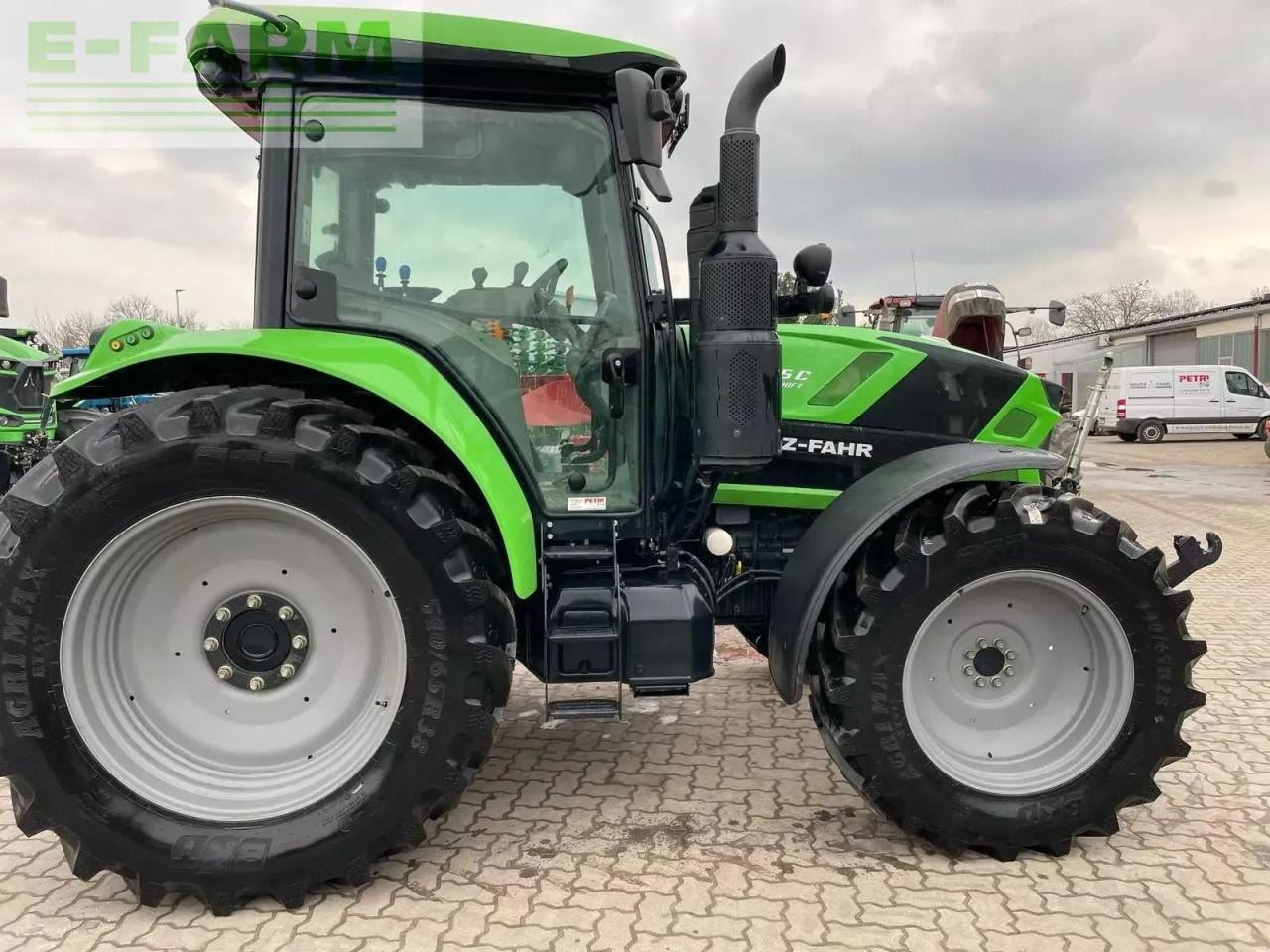Deutz-Fahr 6115c rv-shift - Tractor: foto 3 Deutz-Fahr 6115c rv-shift - Tractor: foto 3