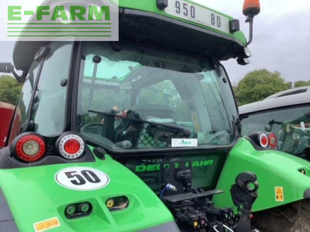 Deutz-Fahr 6120.4 - Tractor: foto 3 Deutz-Fahr 6120.4 - Tractor: foto 3