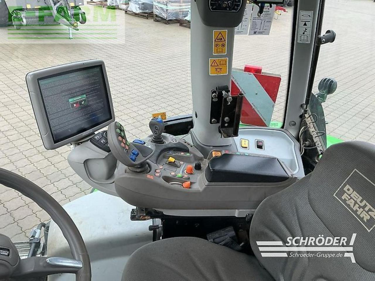 Tractor Deutz-Fahr agrotron 7250 ttv | rtk TTV: foto 15 Tractor Deutz-Fahr agrotron 7250 ttv | rtk TTV: foto 15