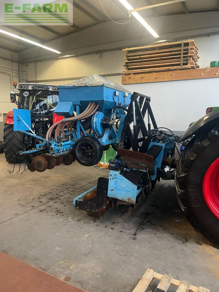Eck-Sicma ECK KING 3000 - Sembradora: foto 1 Eck-Sicma ECK KING 3000 - Sembradora: foto 1