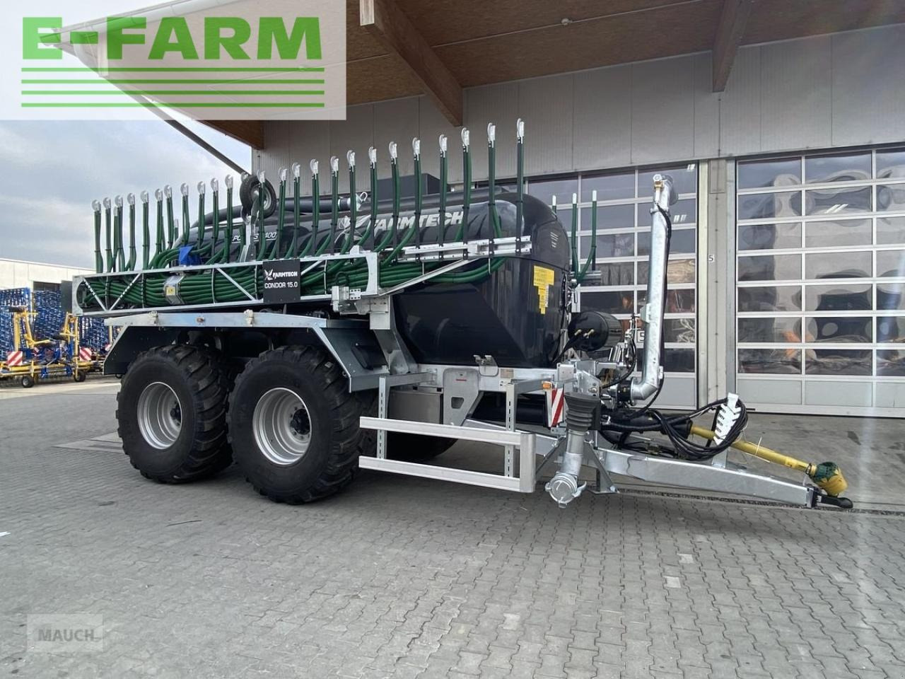 Farmtech polycis 1400 + schleppschuhverteiler condor 15.0 - Cuba de purín: foto 1 Farmtech polycis 1400 + schleppschuhverteiler condor 15.0 - Cuba de purín: foto 1