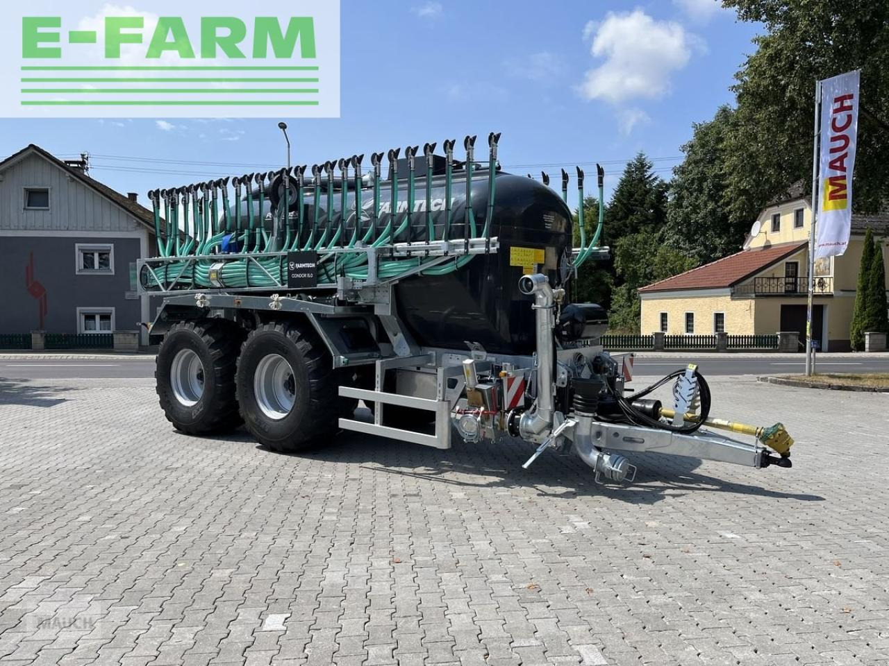 Farmtech polycis 1550 + condor 15.0 - Cuba de purín: foto 1 Farmtech polycis 1550 + condor 15.0 - Cuba de purín: foto 1