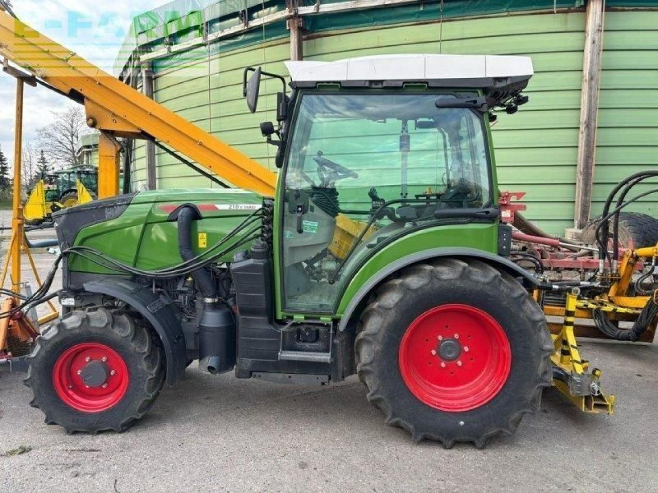 Fendt 210 vario v - Tractor: foto 1 Fendt 210 vario v - Tractor: foto 1