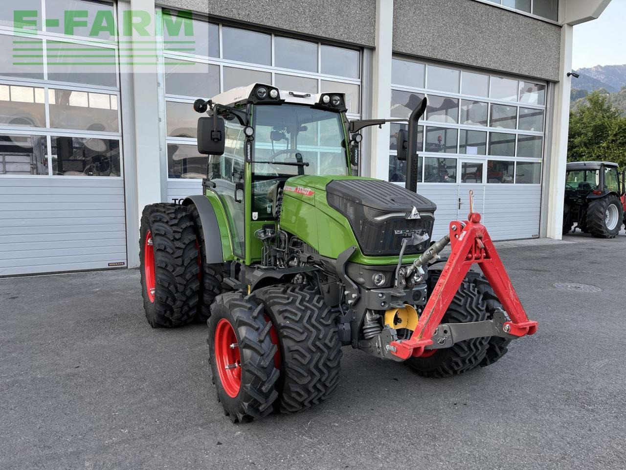 Fendt 211 p vario gen3 profi setting2 P - Tractor: foto 3 Fendt 211 p vario gen3 profi setting2 P - Tractor: foto 3