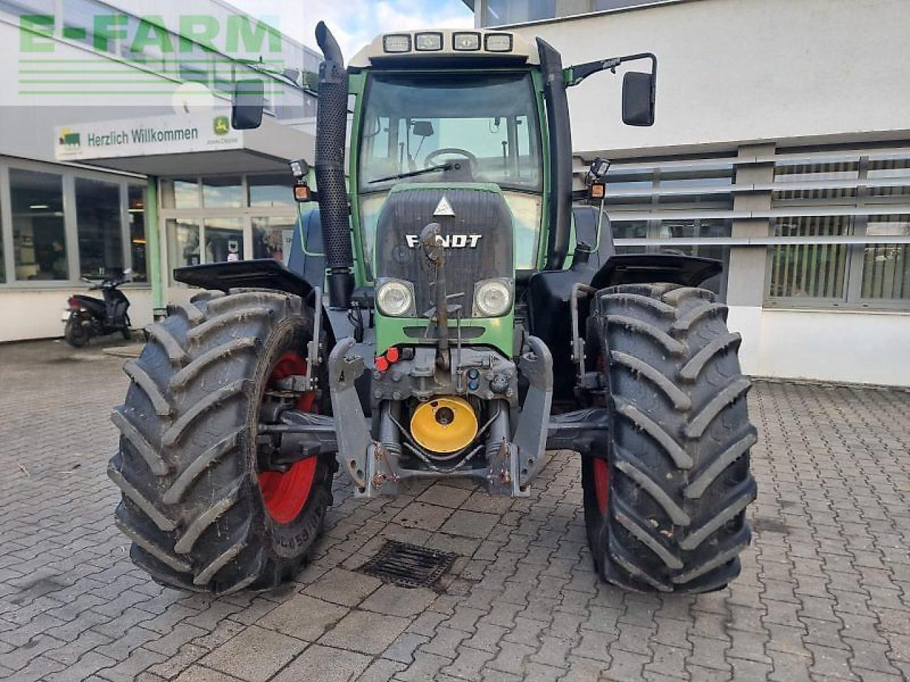 Fendt 718 vario comiii - Tractor: foto 2 Fendt 718 vario comiii - Tractor: foto 2