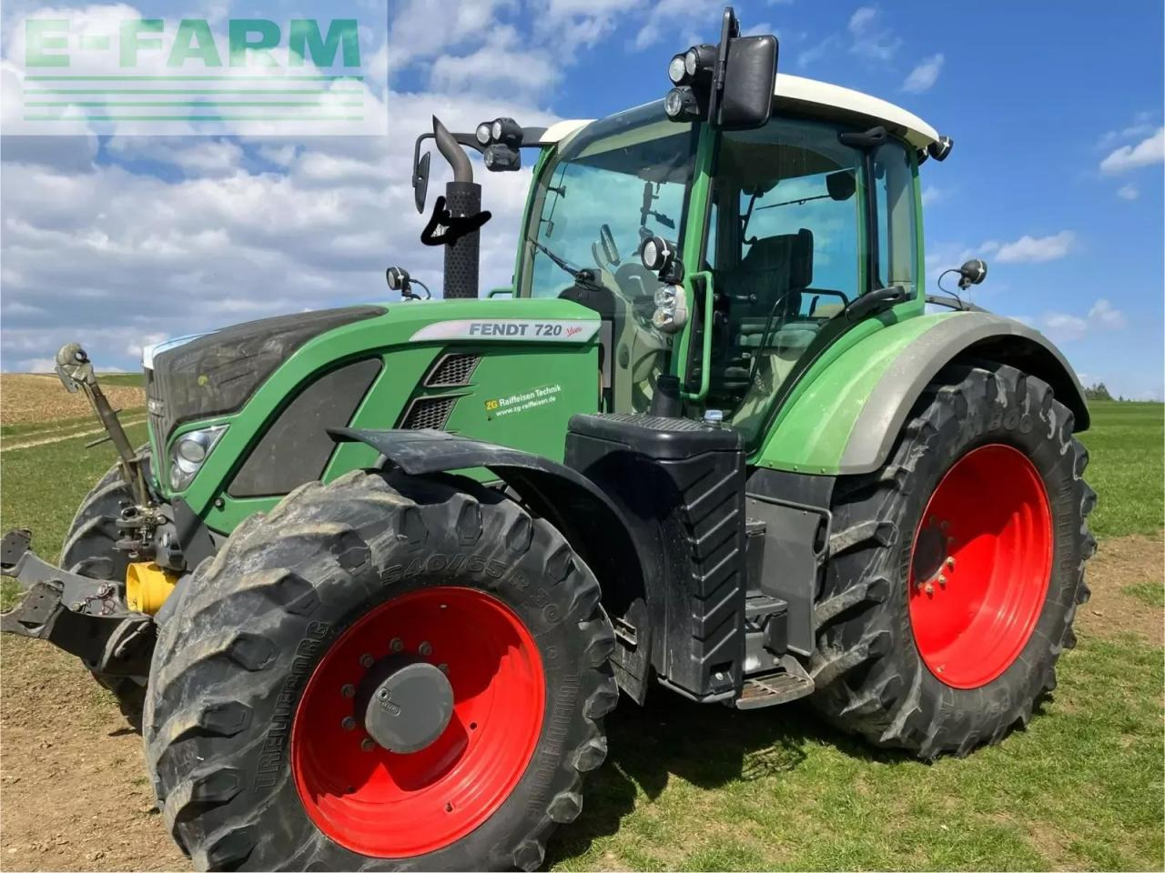 Fendt 720 scr profi plus (724) - Tractor: foto 1 Fendt 720 scr profi plus (724) - Tractor: foto 1
