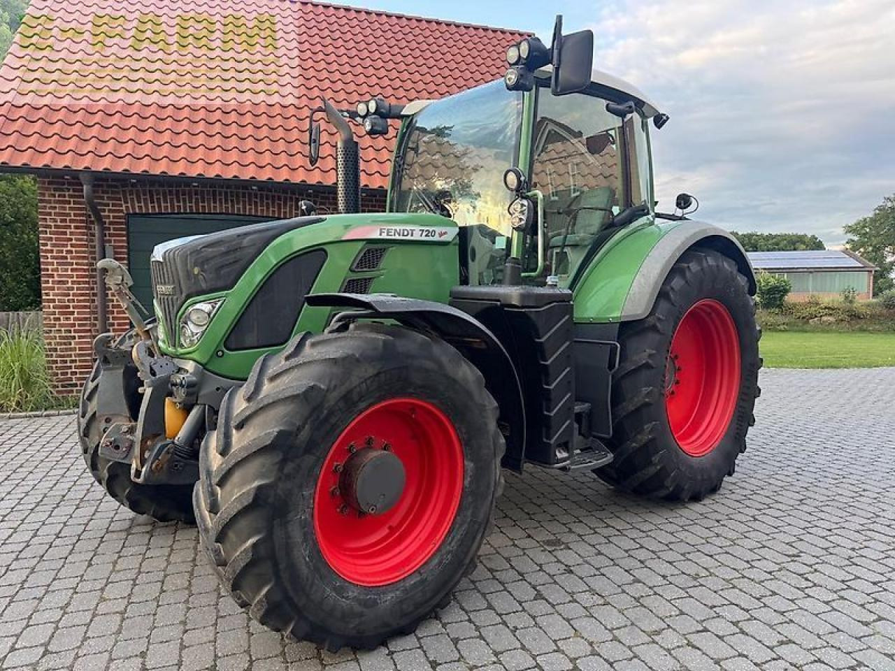 Fendt 720 scr profi plus - Tractor: foto 1 Fendt 720 scr profi plus - Tractor: foto 1