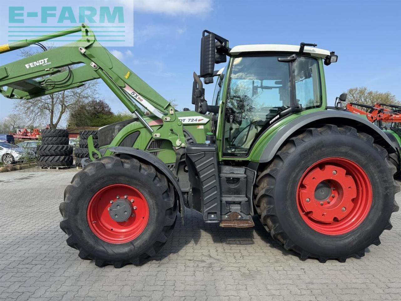 Fendt 724 - Tractor: foto 2 Fendt 724 - Tractor: foto 2