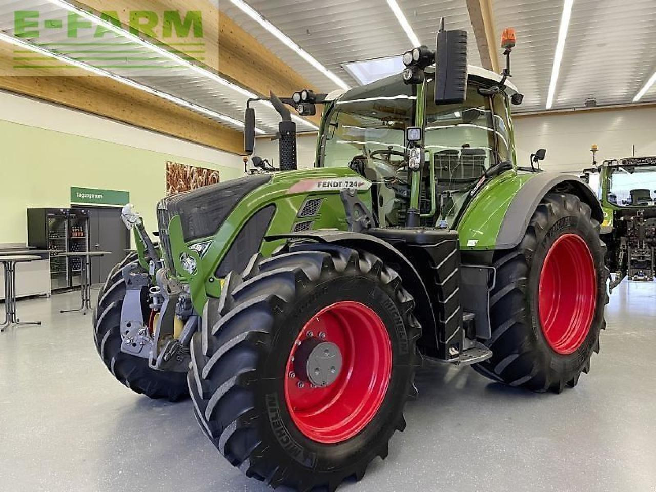 Tractor Fendt 724 s4 profi+, motorschaden: foto 1