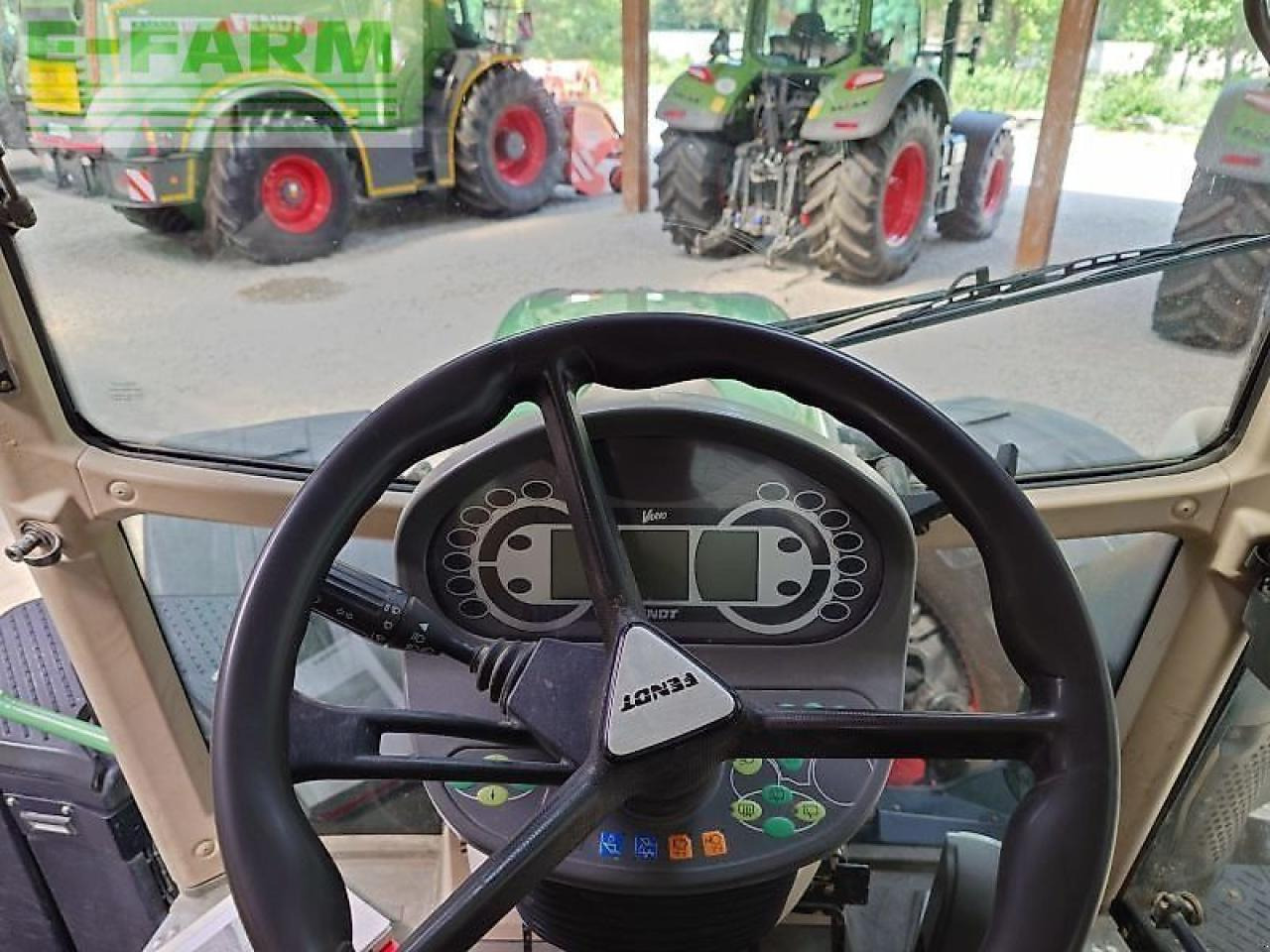 Tractor Fendt 724 scr profi plus: foto 12
