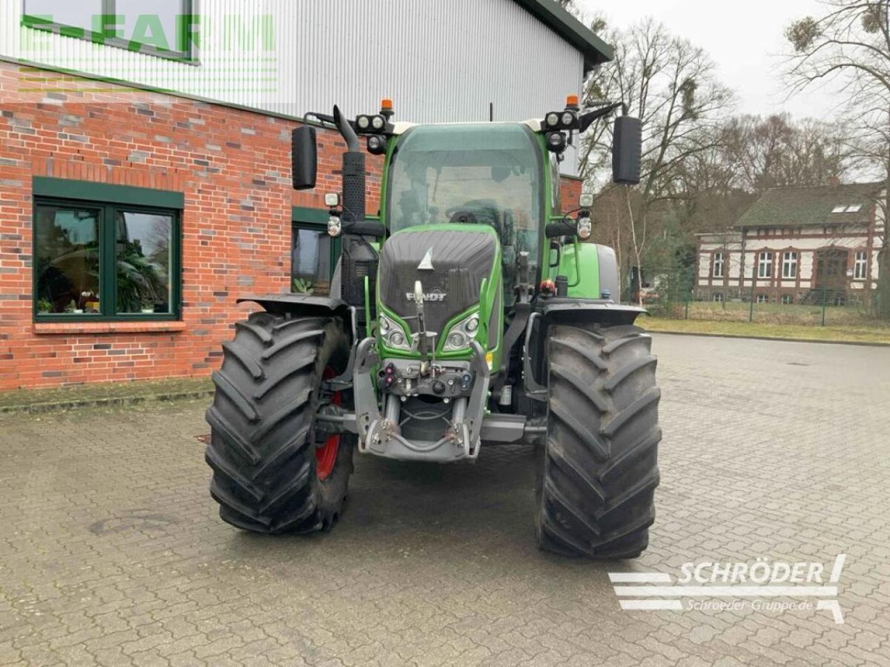 Tractor Fendt 724 vario gen6 profi plus: foto 8 Tractor Fendt 724 vario gen6 profi plus: foto 8