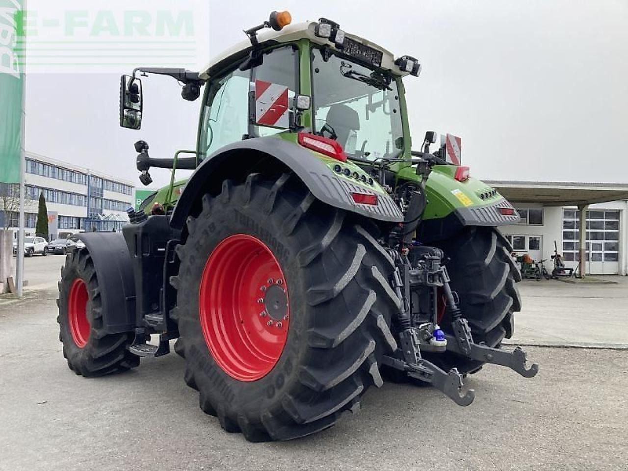 Tractor Fendt 724 vario gen7 profi plus ProfiPlus: foto 6 Tractor Fendt 724 vario gen7 profi plus ProfiPlus: foto 6