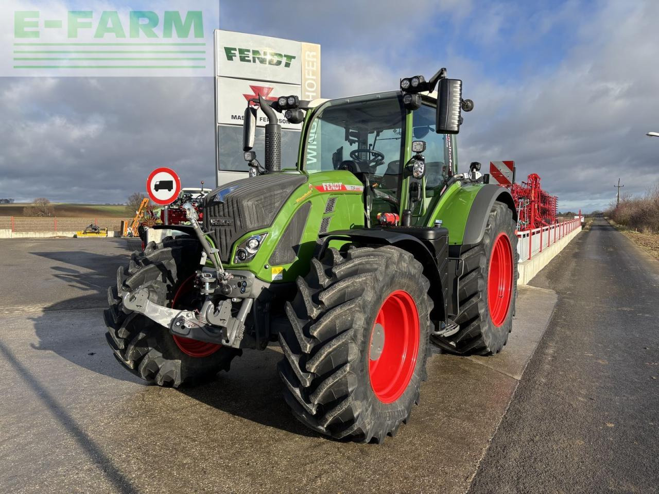 Fendt 724 vario profi+ ProfiPlus - Tractor: foto 3 Fendt 724 vario profi+ ProfiPlus - Tractor: foto 3