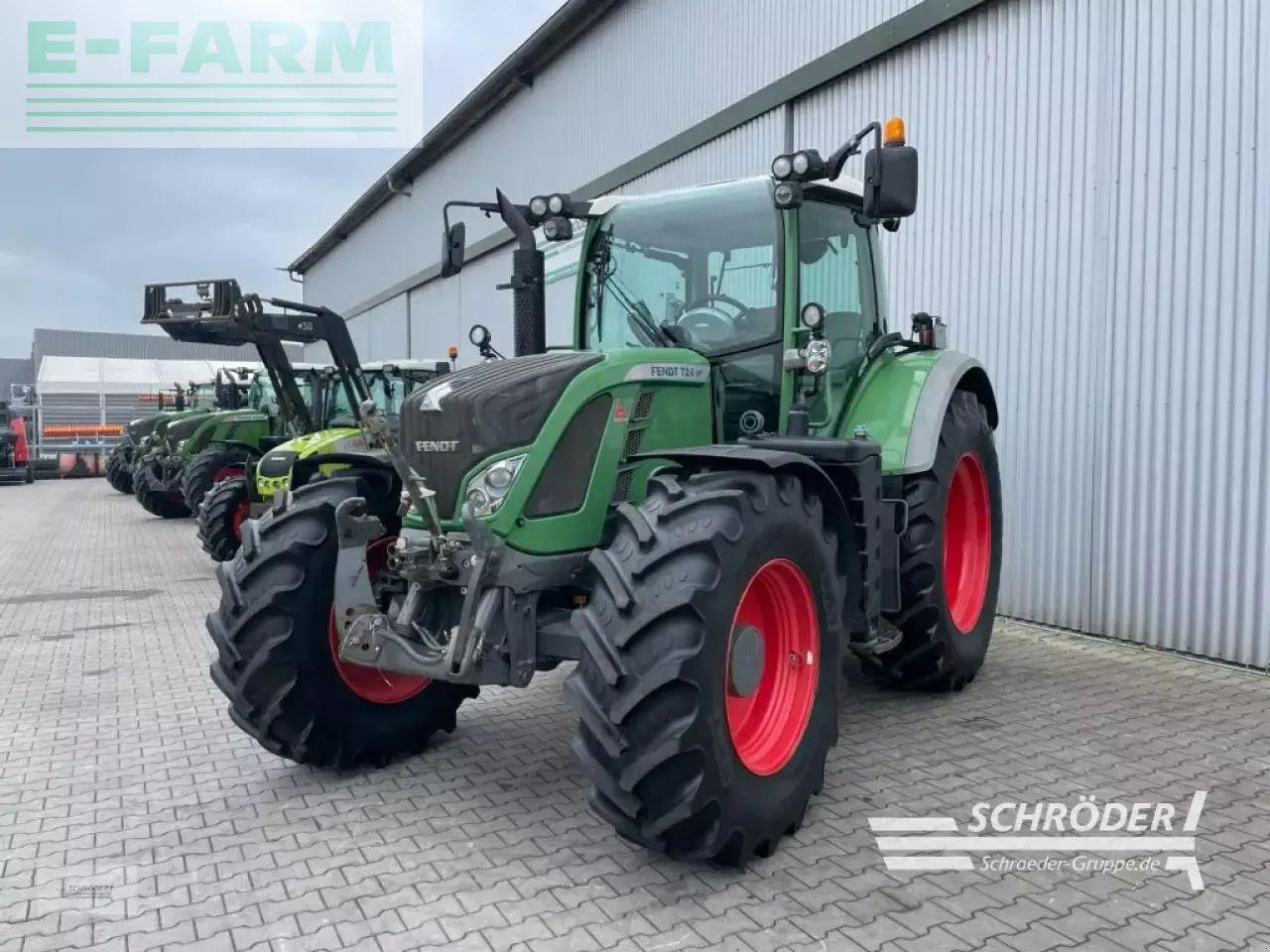 Fendt 724 vario scr profi Profi - Tractor: foto 5 Fendt 724 vario scr profi Profi - Tractor: foto 5