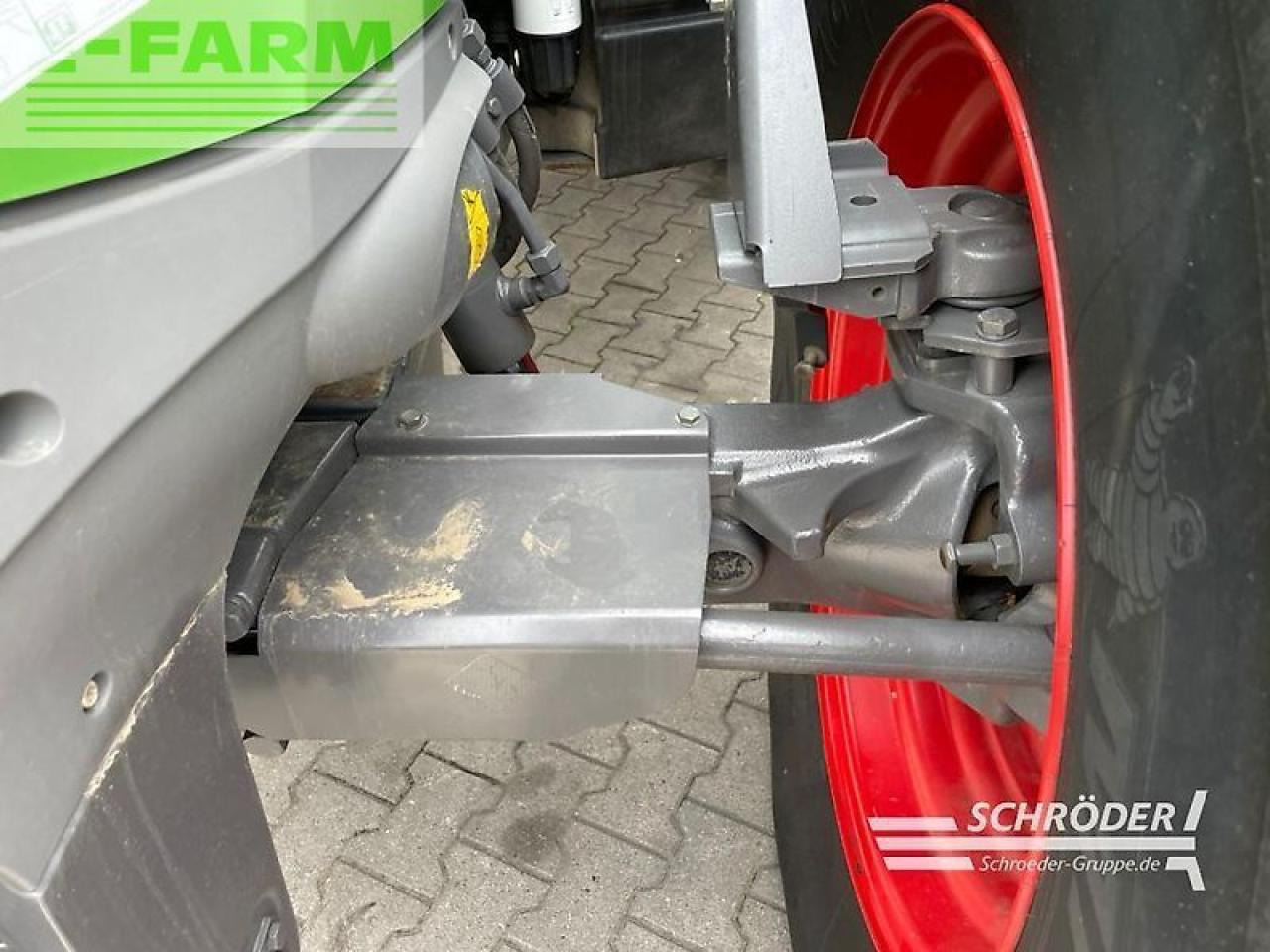 Tractor Fendt 824 vario s4 profi Profi: foto 11