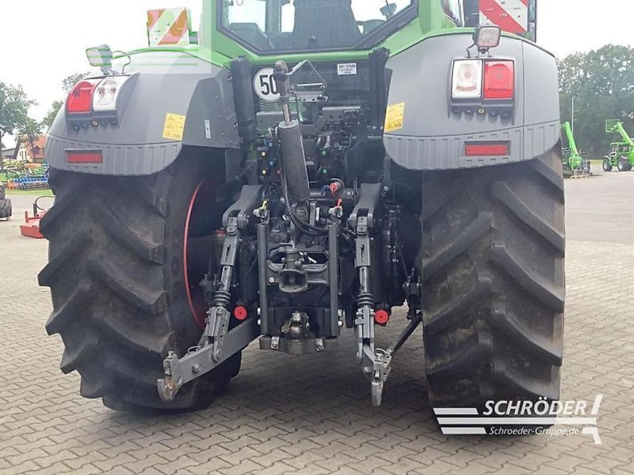 Fendt 826 vario s4 profi plus ProfiPlus - Tractor: foto 4 Fendt 826 vario s4 profi plus ProfiPlus - Tractor: foto 4