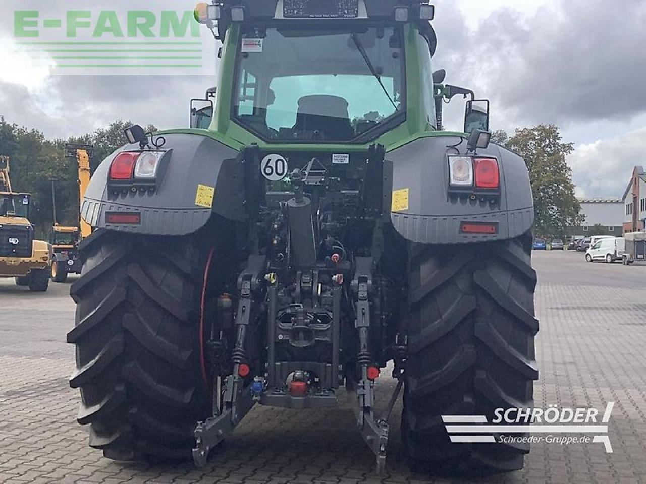 Fendt 828 s4 profi plus - Tractor: foto 3 Fendt 828 s4 profi plus - Tractor: foto 3