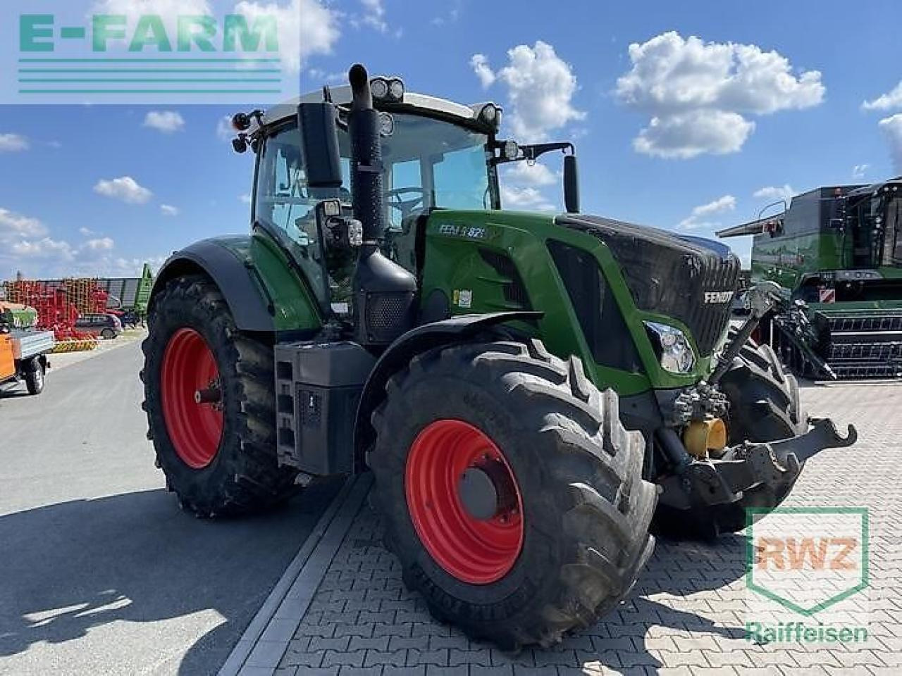 Fendt 828 vario s4 - Tractor: foto 1 Fendt 828 vario s4 - Tractor: foto 1