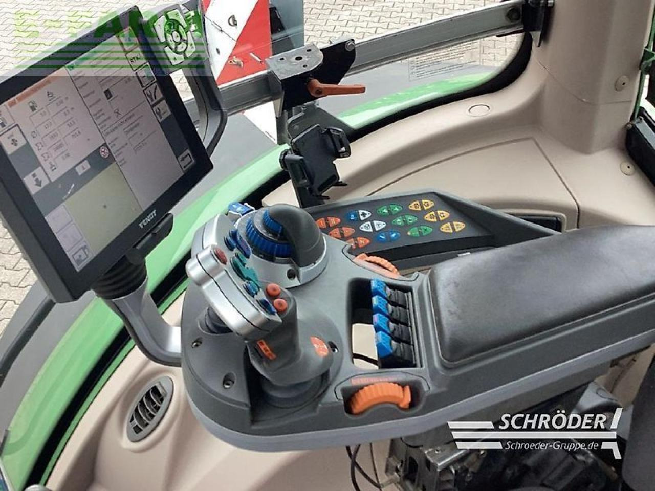 Tractor Fendt 828 vario s4 profi plus ProfiPlus: foto 18