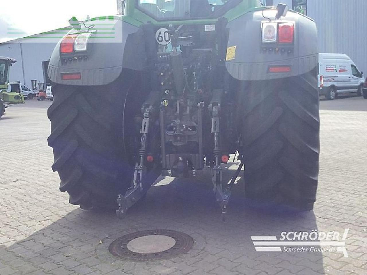 Fendt 828 vario s4 profi plus ProfiPlus - Tractor: foto 4 Fendt 828 vario s4 profi plus ProfiPlus - Tractor: foto 4