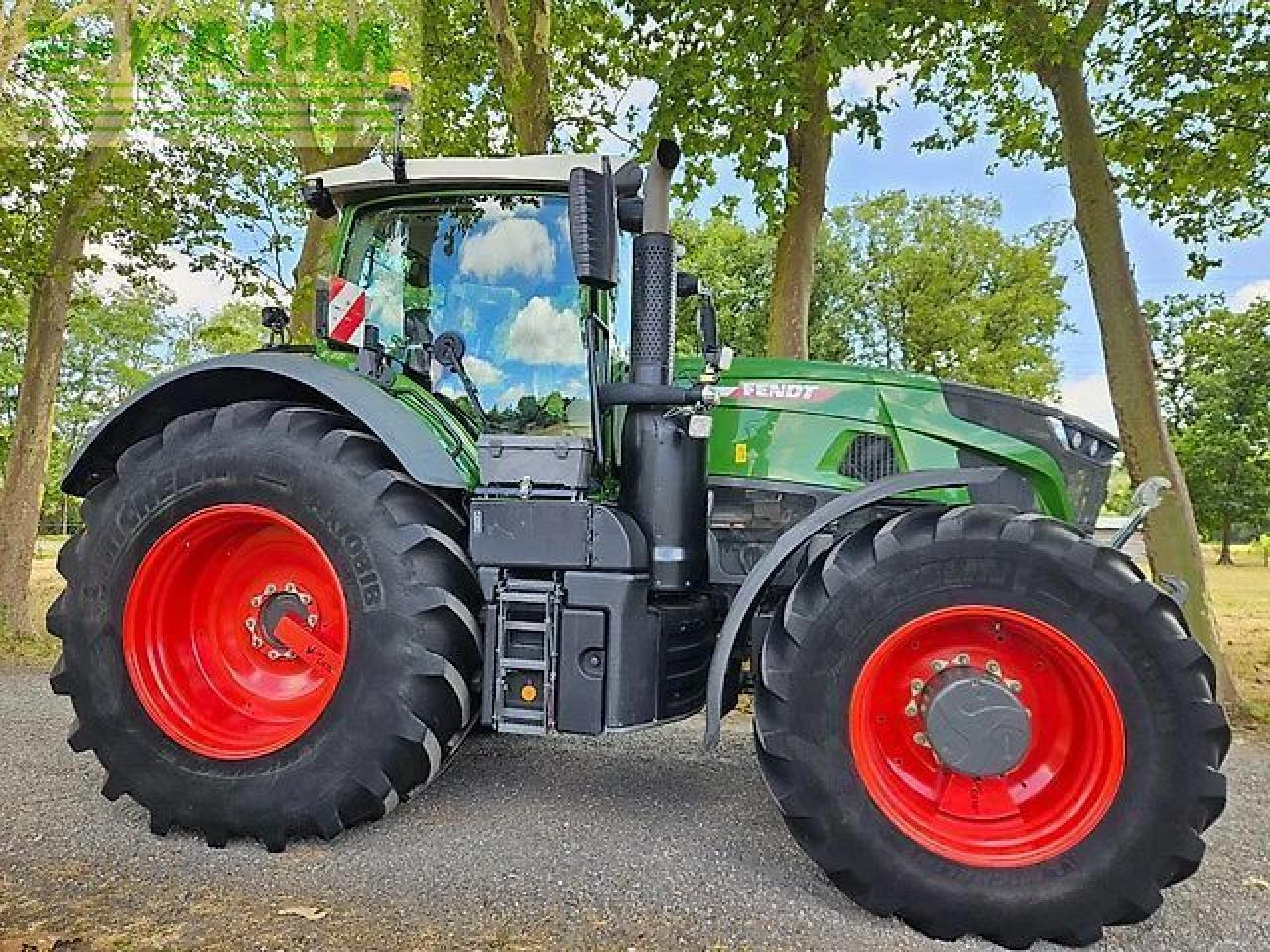 Fendt 933 gen6 profi plus 1900h ( 930 936 939 942 ) - Tractor: foto 5 Fendt 933 gen6 profi plus 1900h ( 930 936 939 942 ) - Tractor: foto 5