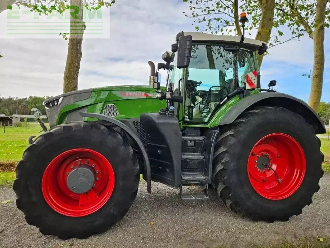 Fendt 936 vario gen 7 profi plus sett. 2 ( 930 933 939 942 ) fzw ProfiPlus - Tractor: foto 3 Fendt 936 vario gen 7 profi plus sett. 2 ( 930 933 939 942 ) fzw ProfiPlus - Tractor: foto 3
