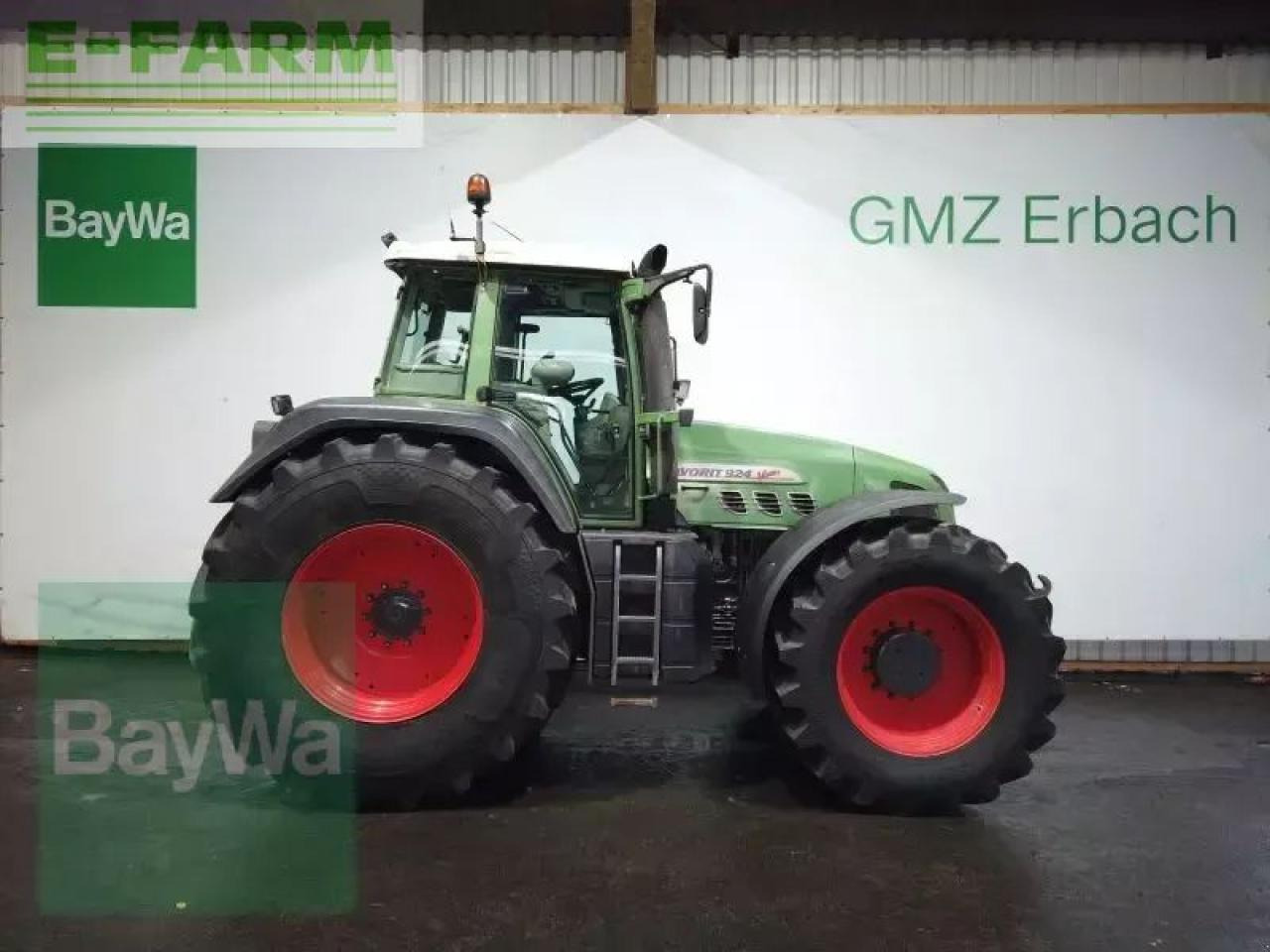 Fendt favorit 924 vario - Tractor: foto 5 Fendt favorit 924 vario - Tractor: foto 5