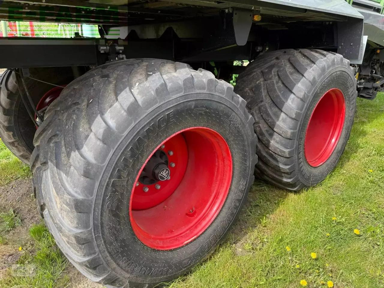 Fendt tigo 75 vr mit 800-er bereifung, laderaumabdeckung und dosierwalzen - Remolque autocargador: foto 4 Fendt tigo 75 vr mit 800-er bereifung, laderaumabdeckung und dosierwalzen - Remolque autocargador: foto 4