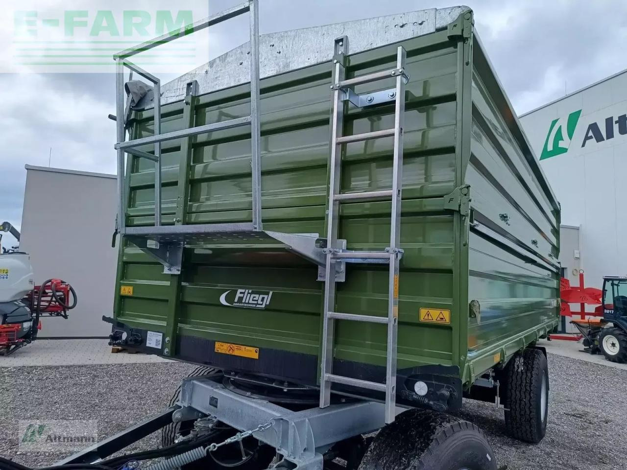 Fliegl dk180 maxum fox - Remolque volquete agrícola: foto 3 Fliegl dk180 maxum fox - Remolque volquete agrícola: foto 3