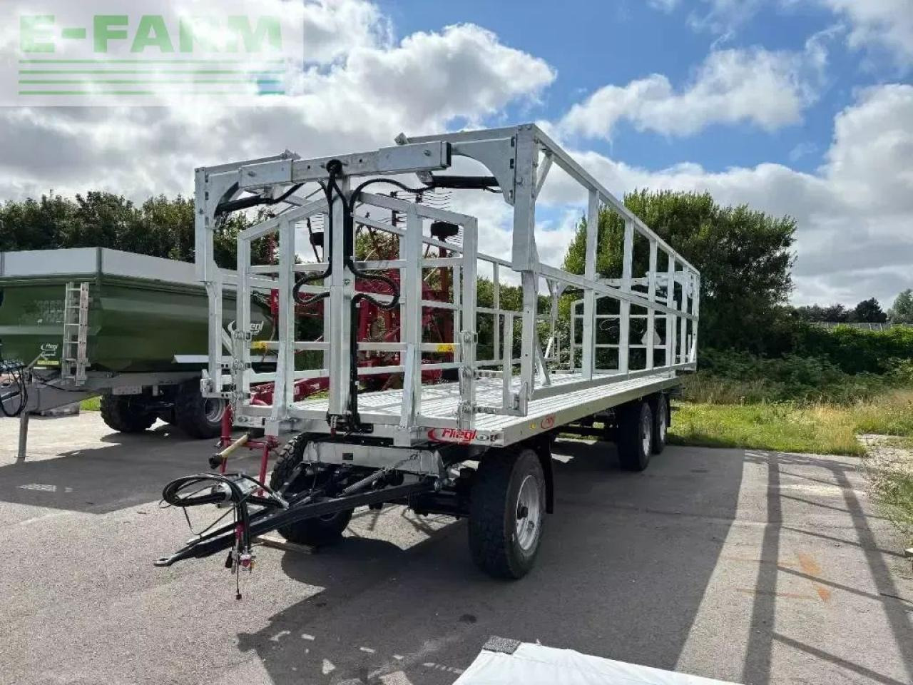 Fliegl dpw 240 bl profi - Remolque plataforma agrícola: foto 1 Fliegl dpw 240 bl profi - Remolque plataforma agrícola: foto 1