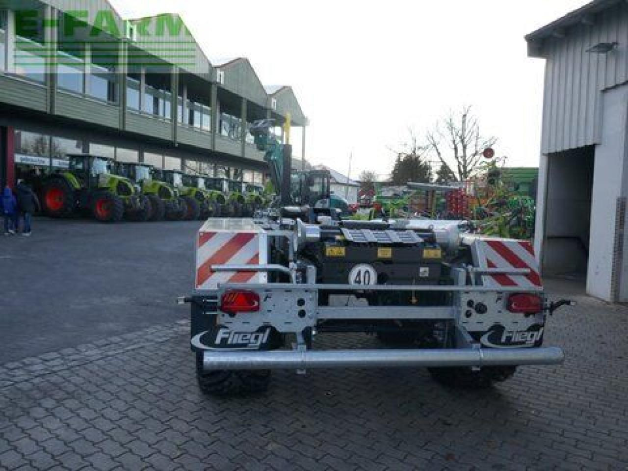 Fliegl hkl 22 - tandem abrollkipper - abgelagert! - Remolque multilift/ Portacontenedores de cadenas: foto 4 Fliegl hkl 22 - tandem abrollkipper - abgelagert! - Remolque multilift/ Portacontenedores de cadenas: foto 4
