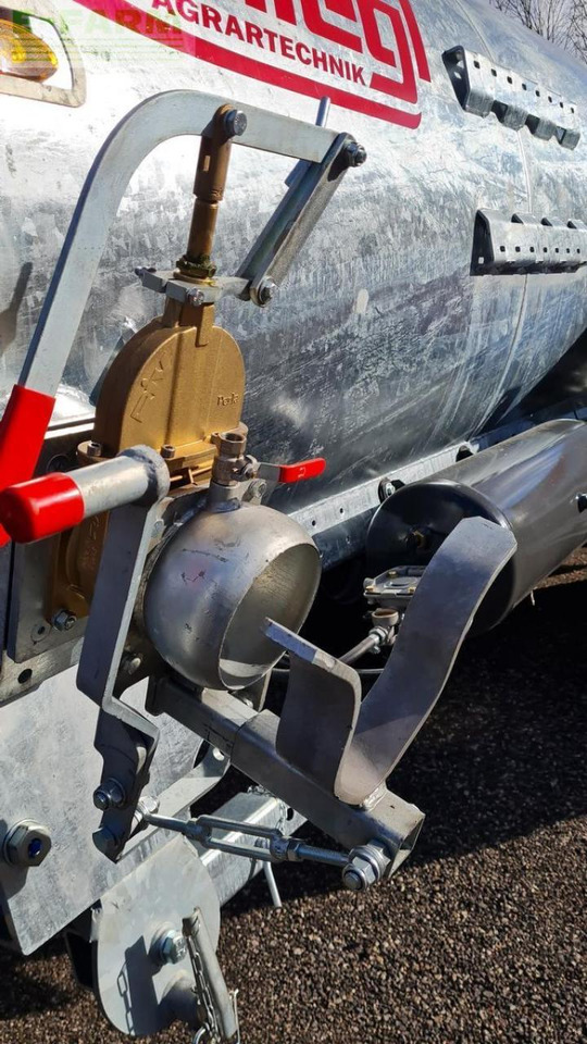 Fliegl vfm 10600 tandem - Cuba de purín: foto 5 Fliegl vfm 10600 tandem - Cuba de purín: foto 5