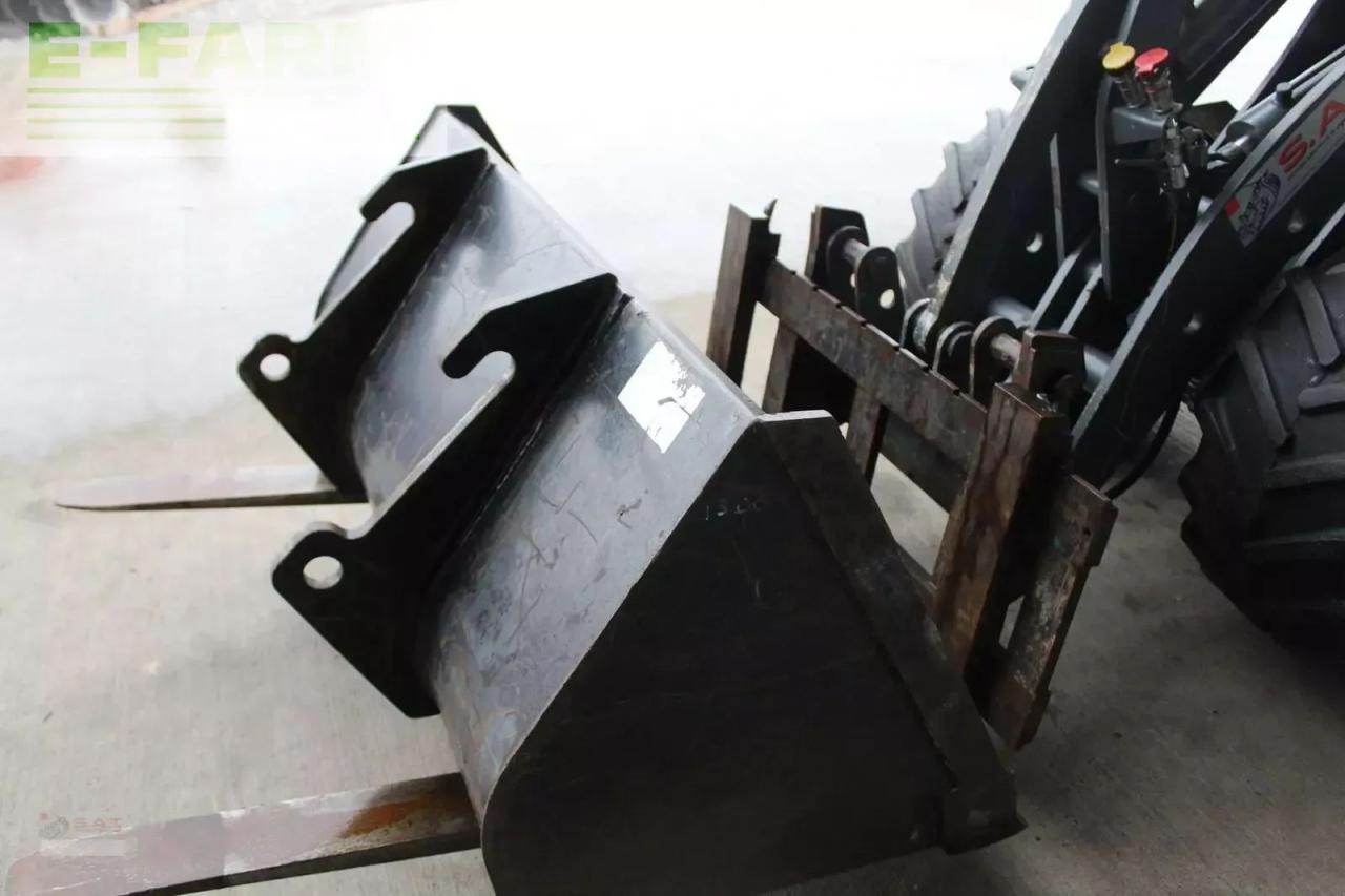 Giant hoflader d 335 t - Cargadora de ruedas: foto 4 Giant hoflader d 335 t - Cargadora de ruedas: foto 4