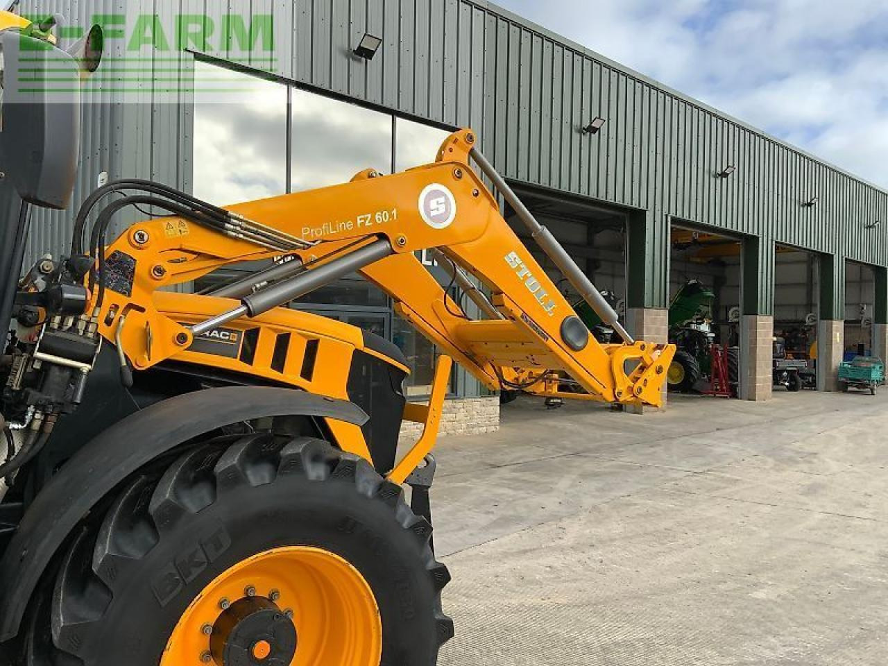 Tractor JCB 4220 fastrac tractor (st24632): foto 10 Tractor JCB 4220 fastrac tractor (st24632): foto 10