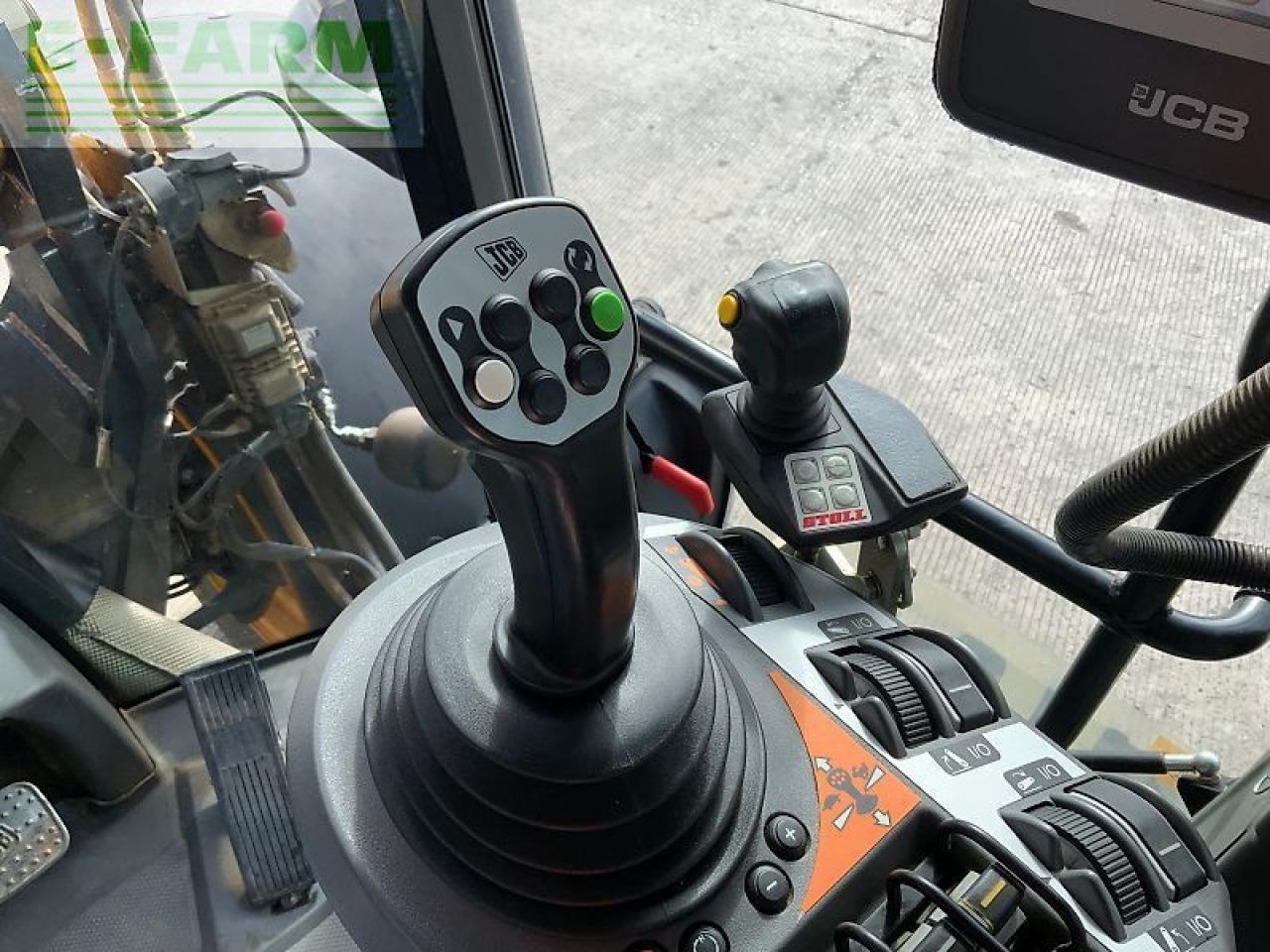 Tractor JCB 4220 fastrac tractor (st24632): foto 35 Tractor JCB 4220 fastrac tractor (st24632): foto 35