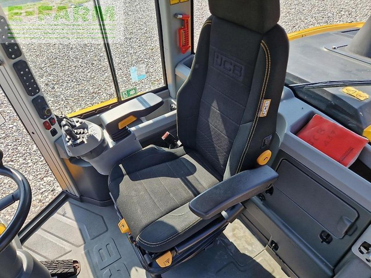 JCB 437ht - Miniexcavadora: foto 5 JCB 437ht - Miniexcavadora: foto 5