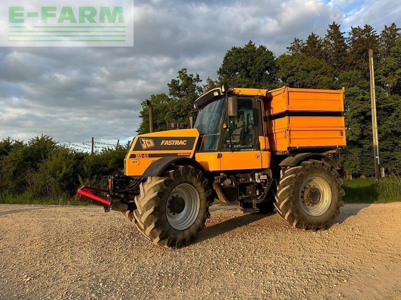 JCB fastrac 185 / 65 - Tractor: foto 1 JCB fastrac 185 / 65 - Tractor: foto 1
